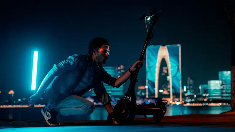 Electric Scooter vs Petrol Scooter: Which is Better?