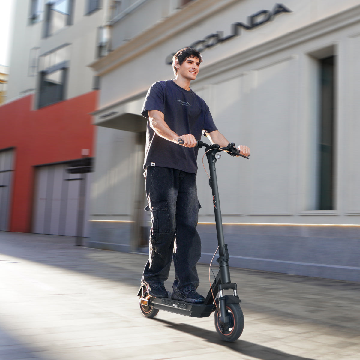 NAVEE GT3 | Commuter Electric Scooter