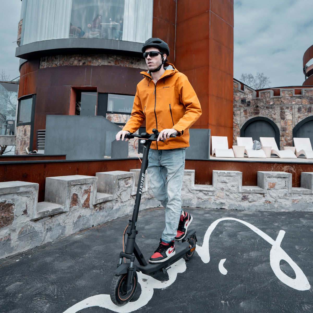 NAVEE GT3 Max | Long-Range Commuter Scooter