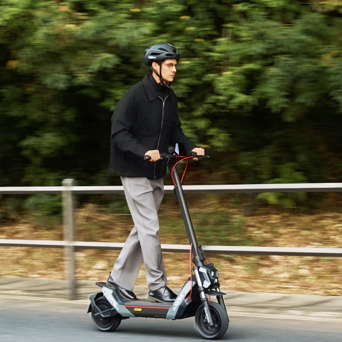 NAVEE NT5 Max | 31 MPH Urban Performance Scooter