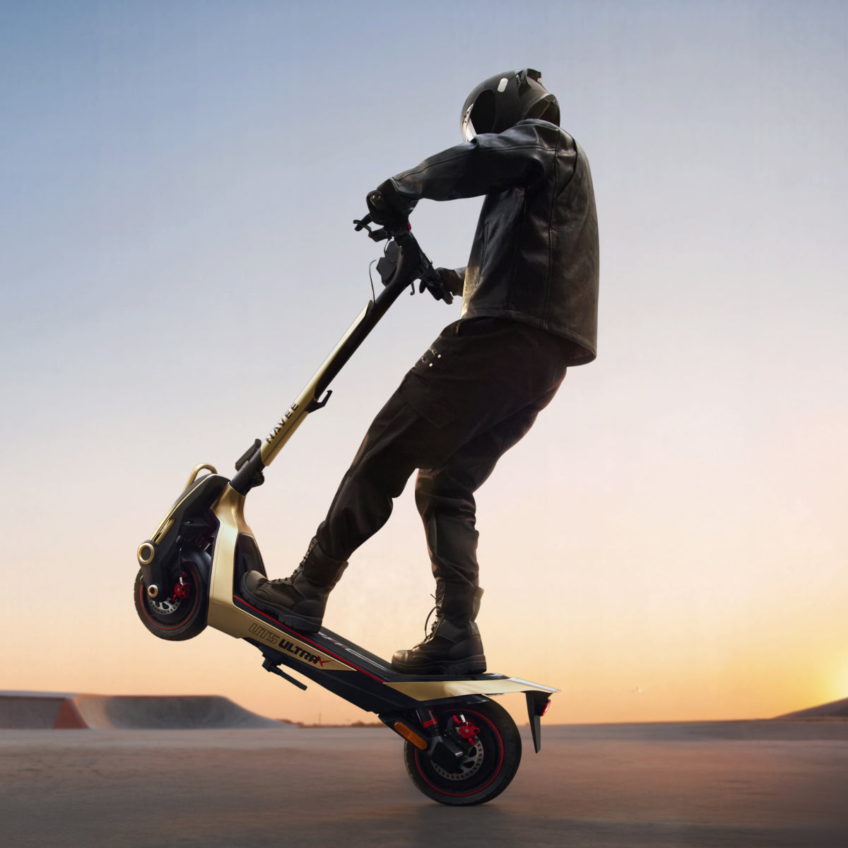 NAVEE UT5 Ultra X | 43.5 MPH Electric SuperScooter