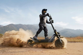 NAVEE NT5 Ultra X with an adult rider