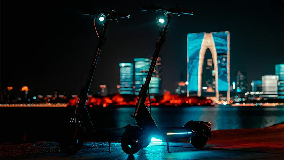 Electric Scooter Safety: Lights, Reflectors, and Turn Signals