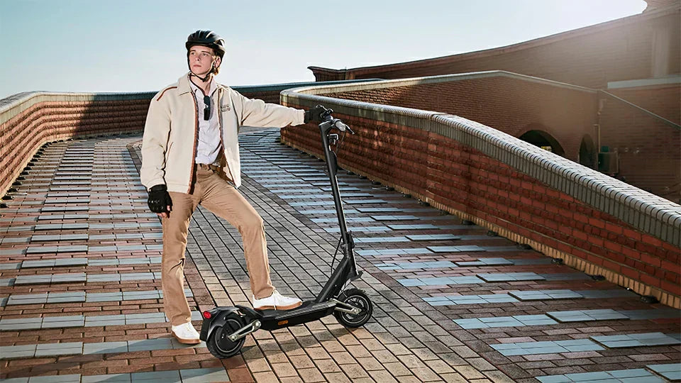 Summer Prime Sale: Save Big on Navee Electric Scooters