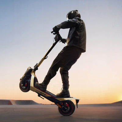 NAVEE UT5 Ultra X | 43.5 MPH Electric SuperScooter